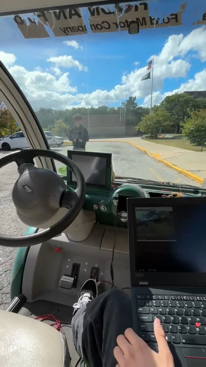 Robotics & Engineering - Week of 09/21 - It is remote controlled!