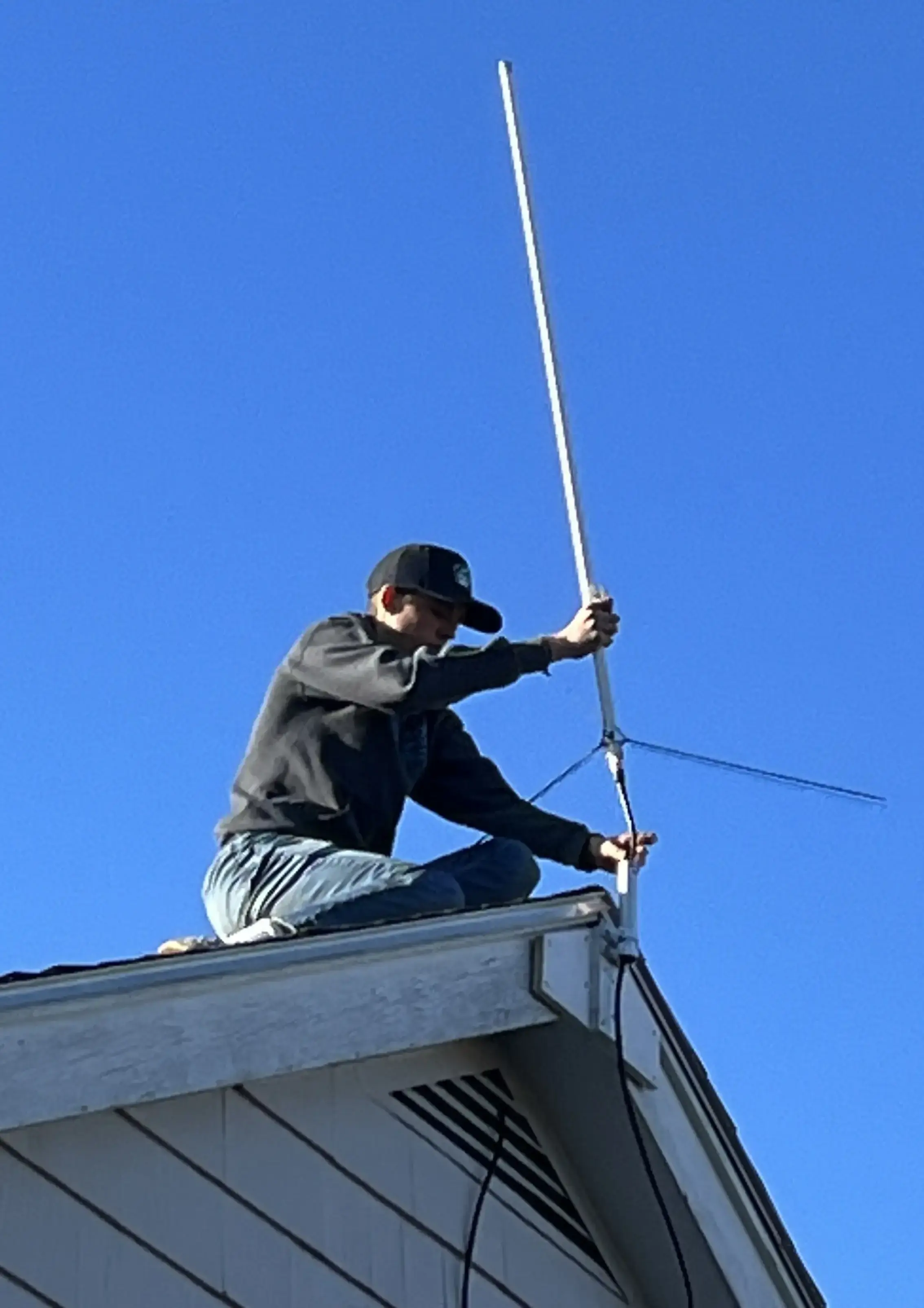 Ham Radio Antenna Mount (Diamond x50)
